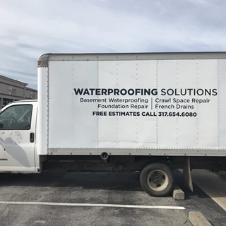 Box Truck Lettering / Decal / Graphic application